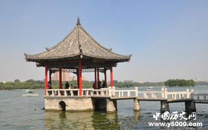 大明湖旅游景点介绍 大明湖有哪些古建筑