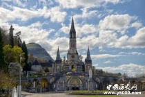 卢尔德泉水之谜