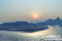 南极神秘的无雪山谷之谜