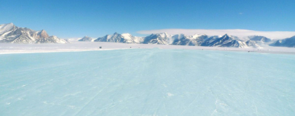 南极洲简介南极洲形成原因第一个到达南极的人是谁？