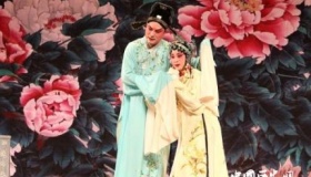 《牡丹亭》剧情背景人物简介《牡丹亭》有什么意义？