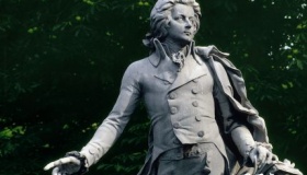 莫扎特生平故事简介莫扎特为什么被称作音乐天才？