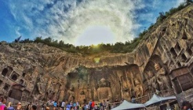 龙门石窟简介龙门石窟景点和历史