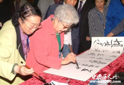 筱凌妹简介筱凌妹的故事如何评价筱凌妹？