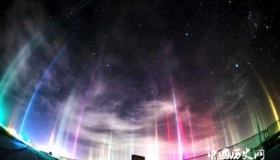 青海茶卡出现极美光柱 光柱现象产生的原因是什么？