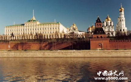 彼得堡建立背景简介彼得堡建立的过程彼得堡有什么历史意义？