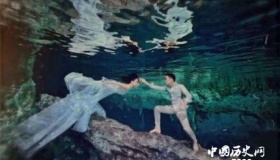阿娇水下婚纱照中国婚纱照百年发展变迁是怎样的？