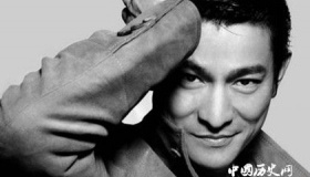 刘德华平安夜合唱具体情况刘德华影视剧作品歌曲作品合集