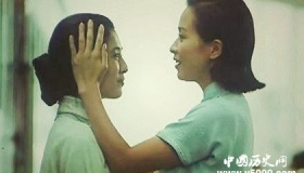 经典百合电影推荐《自梳》剧情详细介绍电影看点观后感