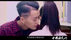 Les电影推荐《错了性别不错爱》人物剧情介绍大型掰弯现场