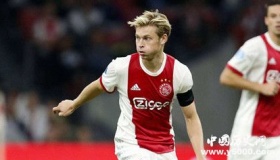 德容今夏加盟巴塞罗那巴萨7500万欧元加浮动签下德容