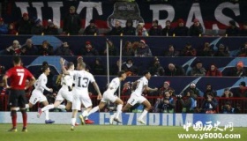 巴黎2-0曼联索帅执教首败索帅执教生涯是怎样的？