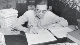 草婴生平经历简介如何评价草婴？