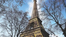 埃菲尔铁塔130岁埃菲尔铁塔象征着什么？