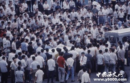 香港六七暴动背景经过 六七暴动的影响是什么？