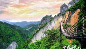 武陵山大裂谷的景点好玩吗