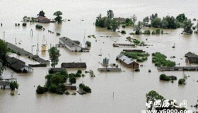 洪水形成的原因及应对洪水的措施