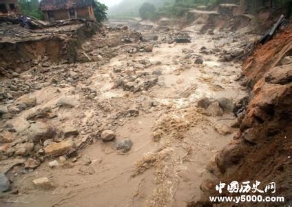 泥石流的形成条件_泥石流的防治工程_中国历史网