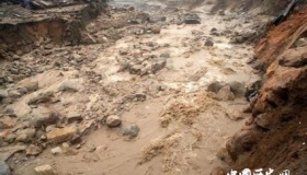 泥石流的形成条件与防治工程