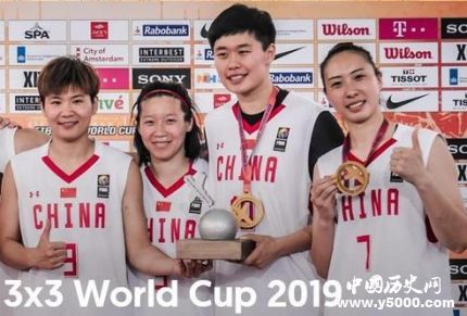 中国女篮7连胜首夺世界冠军