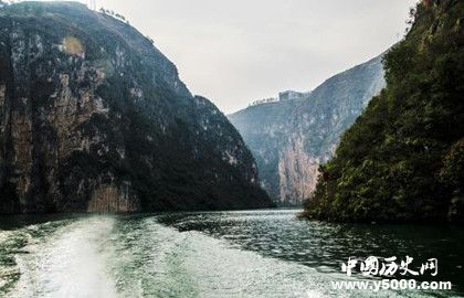 巫峡的景点有哪些_巫峡以哪些景点闻名_中国历史网