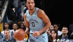 布拉德利加盟湖人