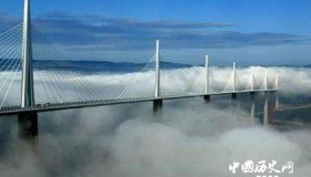 米洛大桥的建筑特色及其建造过程