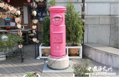 邮筒的颜色有哪些_邮筒的造型有哪些特色_中国历史网