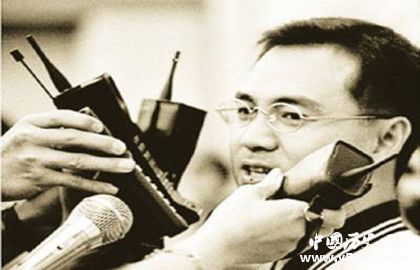 大哥大手机哪年出来的_大哥大名字的由来_中国历史网