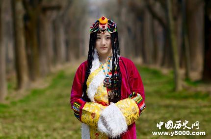 藏族文化风俗禁忌_藏族服饰_藏族节日