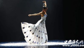 傣族人为什么爱跳孔雀舞