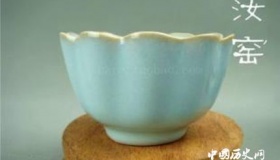 汝窑：宋代名窑之首 家财万贯不如汝瓷一片！