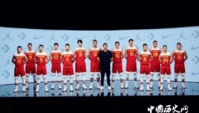 中国男篮大胜克罗地亚 易建联状态回升