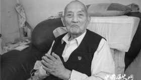 白酒泰斗秦含章逝世 享年112岁