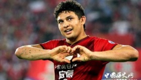 曝埃神办完入籍手续将参加9月集训