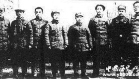 四方面军分裂：毛泽东一生中最黑暗的日子