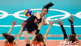 逆境中能够绝处逢生的中国女排 得到的是赞扬和精神的延续