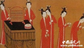 褙子：今人服公裳，必衷以背子