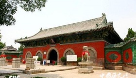 正定隆兴寺 千年古刹藏六大全国之最