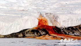 血瀑布：是谁对瀑布下的毒手？