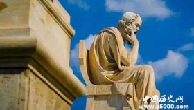 希腊三贤：苏格拉底  柏拉图  亚里士多德  雅典的思想巨人