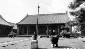 揭秘：清宫索伦杆的来历