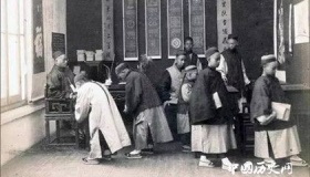 私塾简介：古代学校是什么样的？私塾教育有哪些利弊？