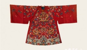 女蟒：我就说女蟒比男蟒好看吧！