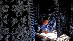 蜡染：原来蜡染是这样被发现的呀！