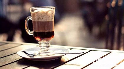 爱尔兰咖啡的故事_爱尔兰咖啡的传说_爱尔兰咖啡