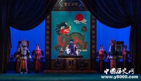 为什么戏曲舞台上的包公总是黑脸