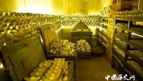 和珅这么多家产都是贪污来的么？