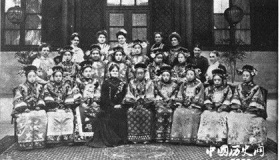 原来并不只是公主，清朝皇亲国戚的女儿也是有等级之分的！