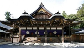 伊势神宫：主祭天照大神日本神道顶点的神社
